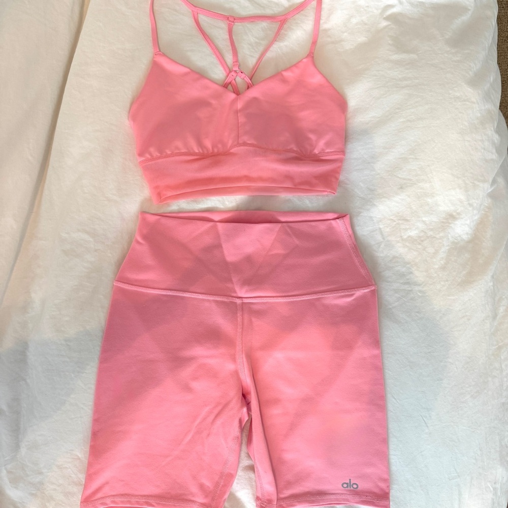 ALO Bubblegum Pink Shorts Set